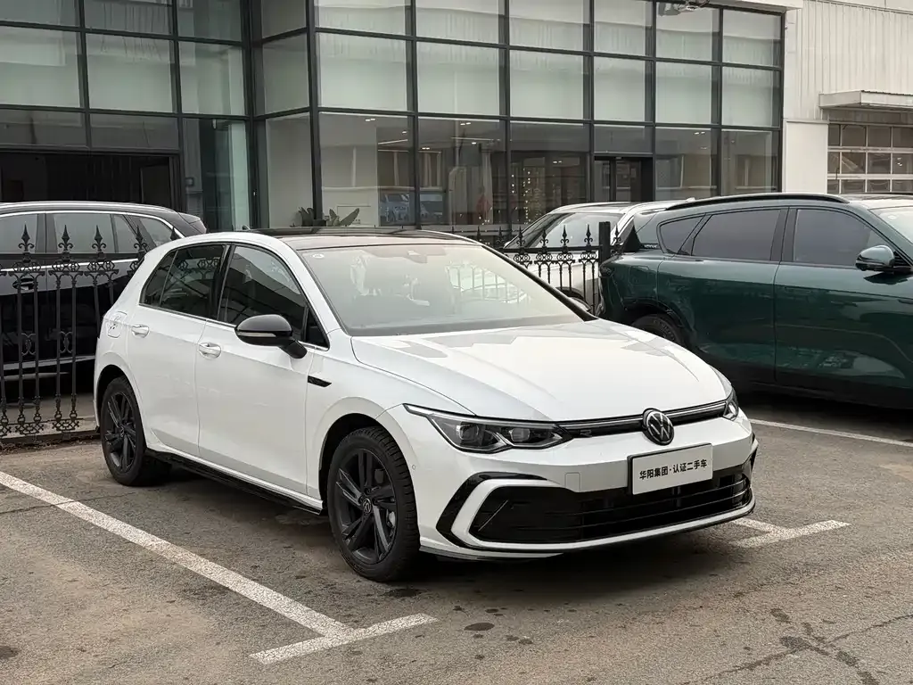 Volkswagen Golf 2025 из CN, фото 9