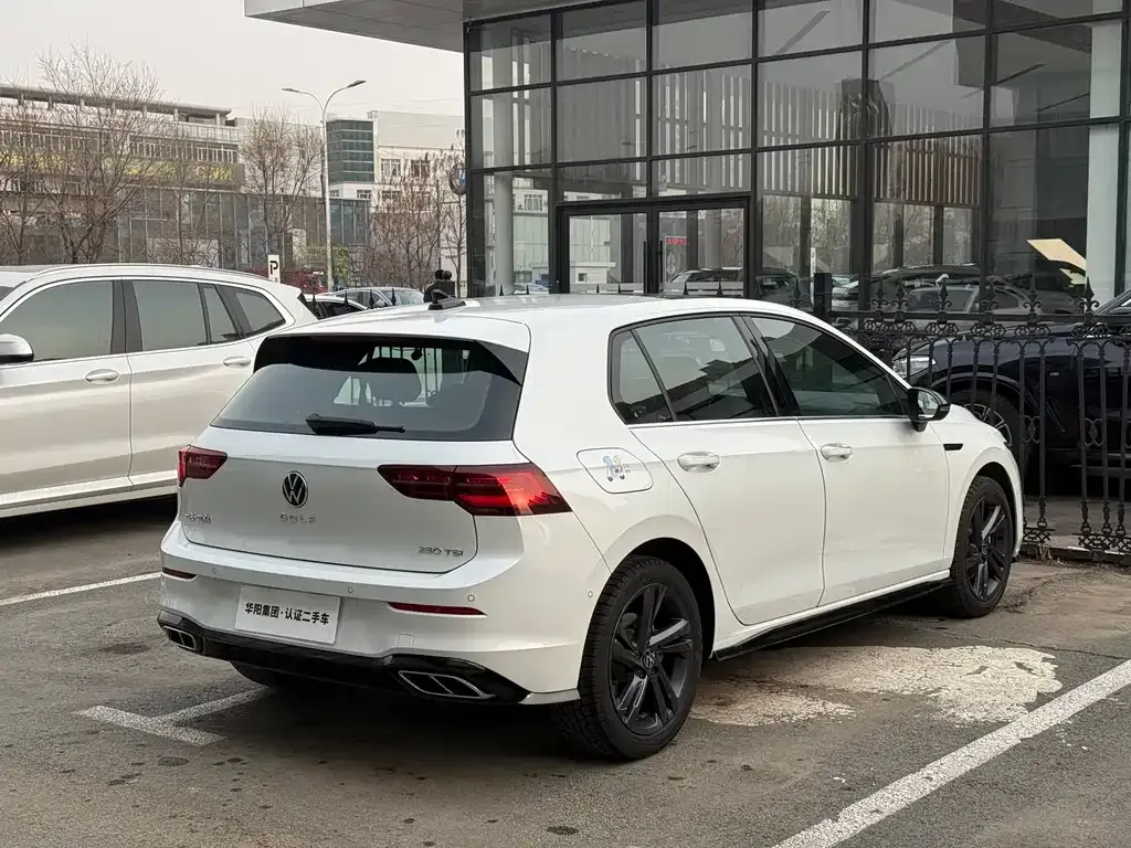 Volkswagen Golf 2025 из CN, фото 8