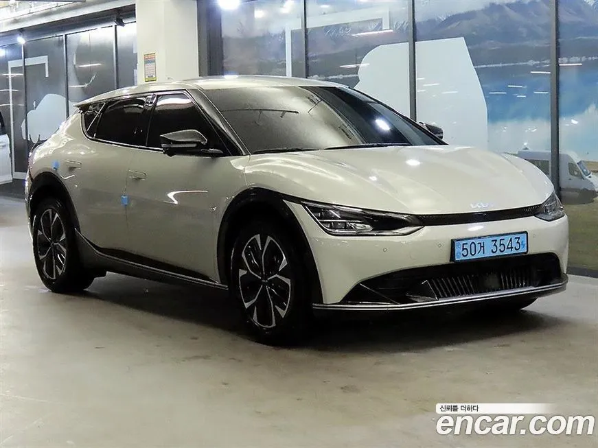Kia EV6 2023 из KR, фото 1