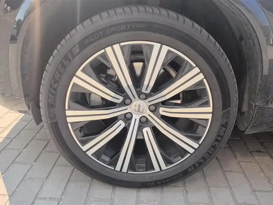 Volvo XC90 2023 из CN, фото 4