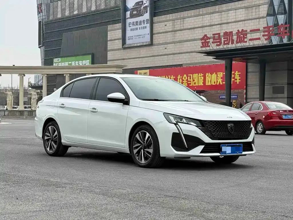Peugeot 408 — фото 1