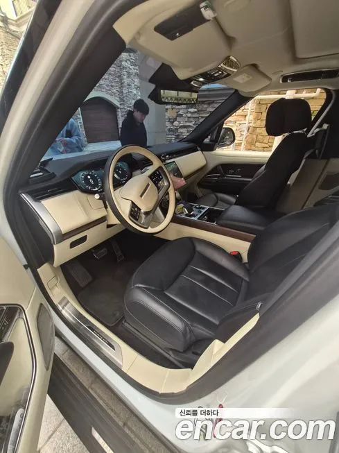 Land Rover Range Rover 2023 из KR, фото 4