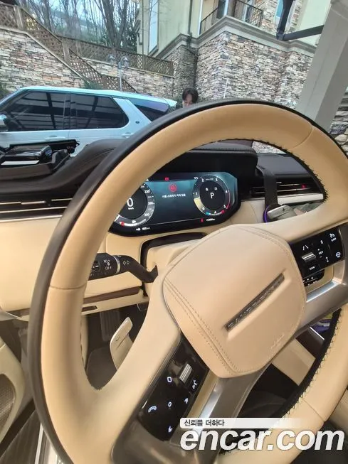 Land Rover Range Rover 2023 из KR, фото 3
