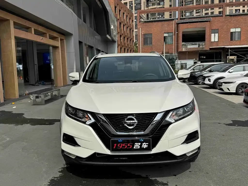 Nissan Qashqai — фото 5