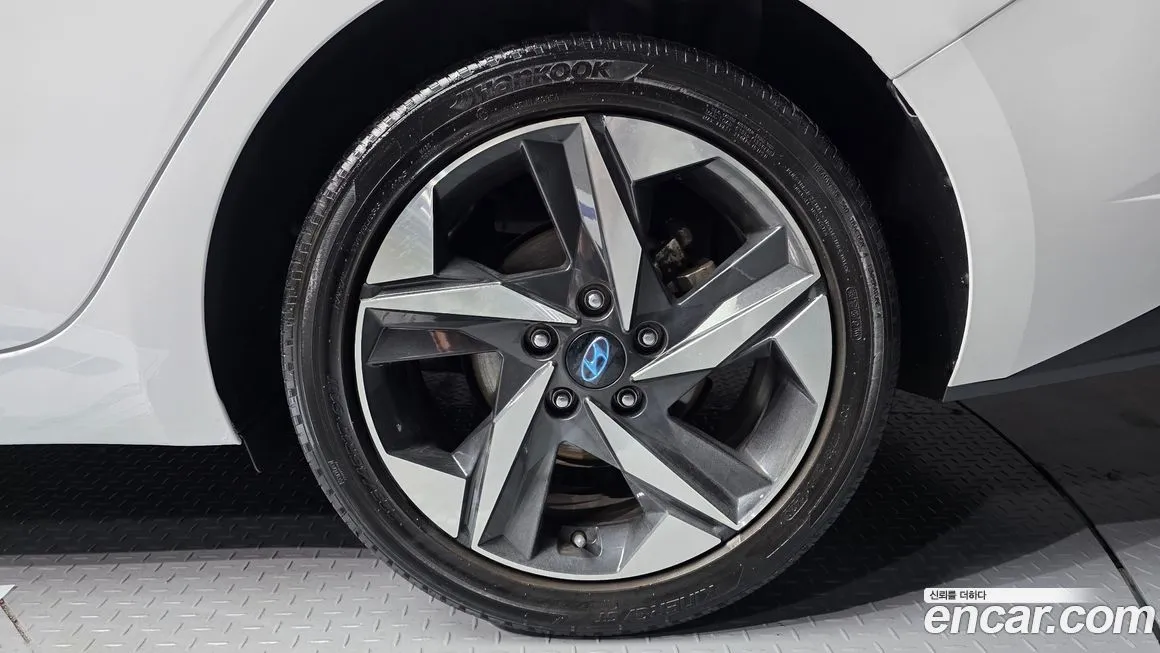 Hyundai AVANTE 2021 из KR, фото 6