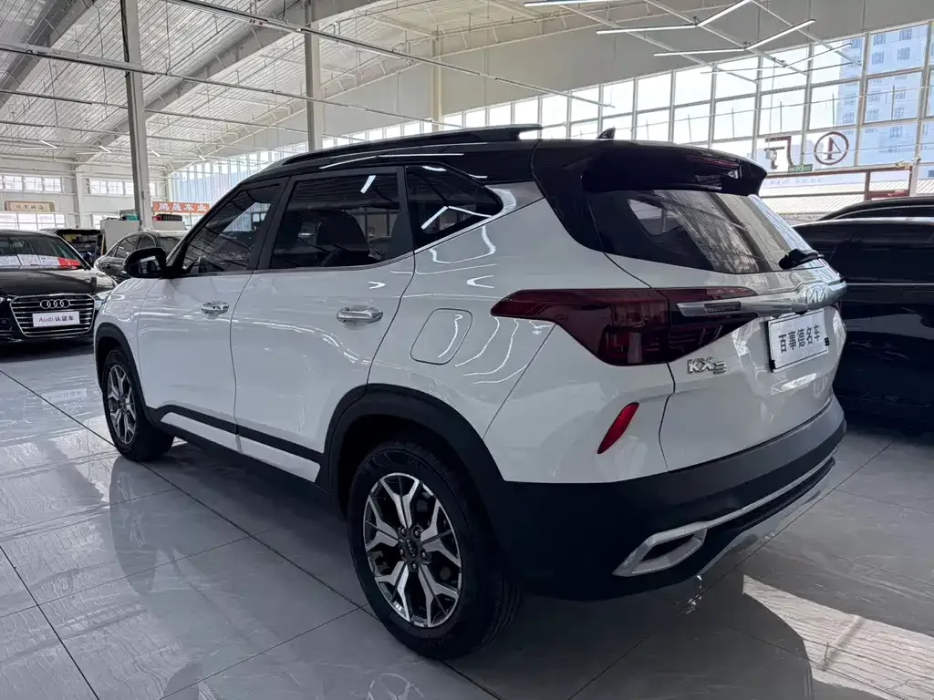 Kia KX3 — фото 3