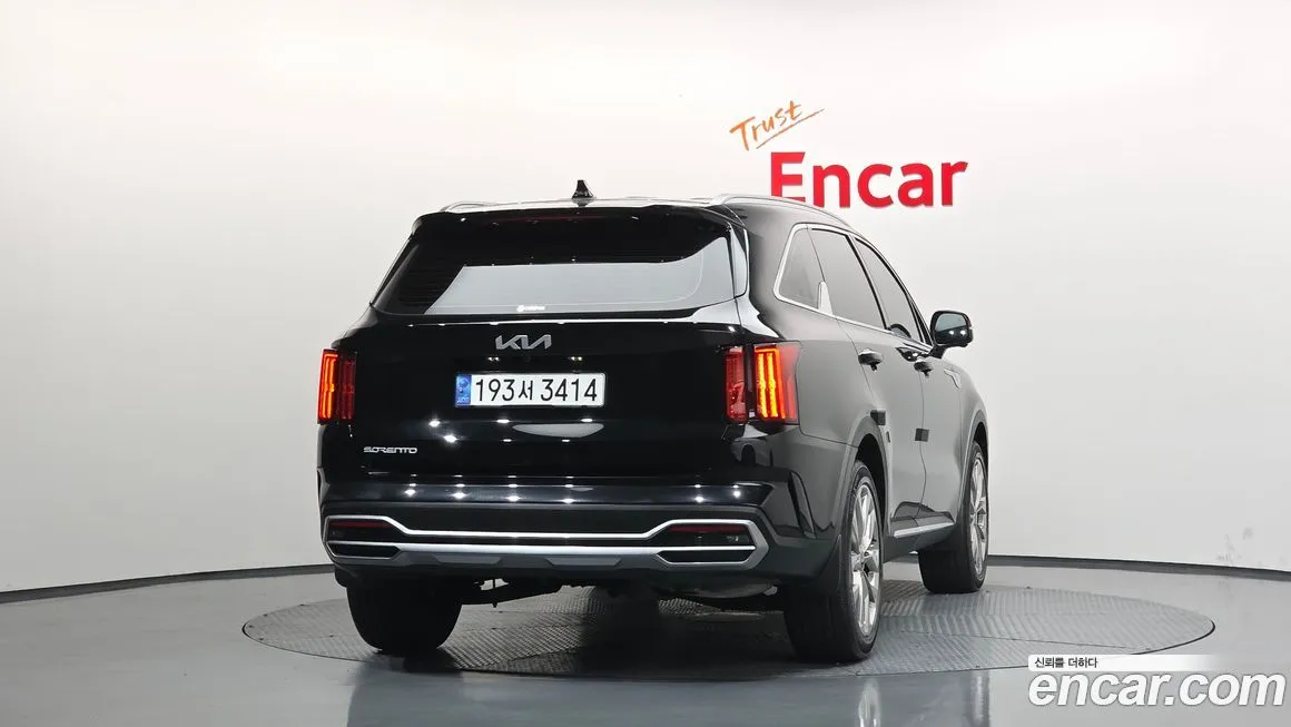 Kia Sorento — фото 9