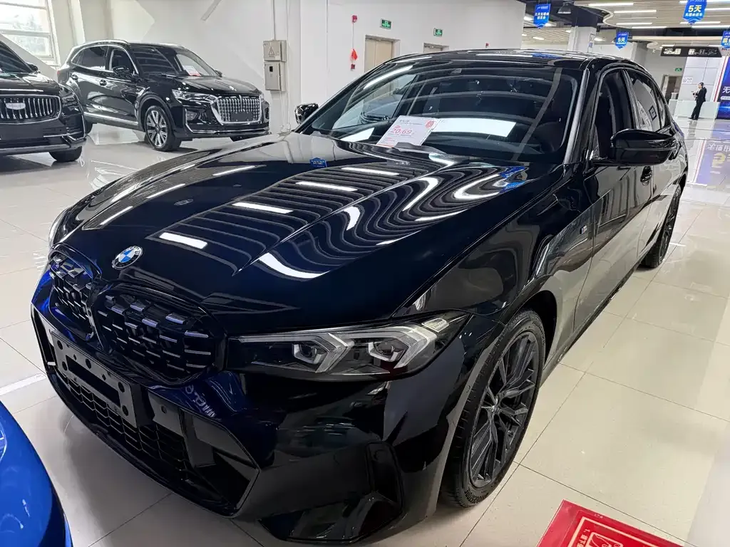 BMW 3 Series 2023 из CN, фото 1