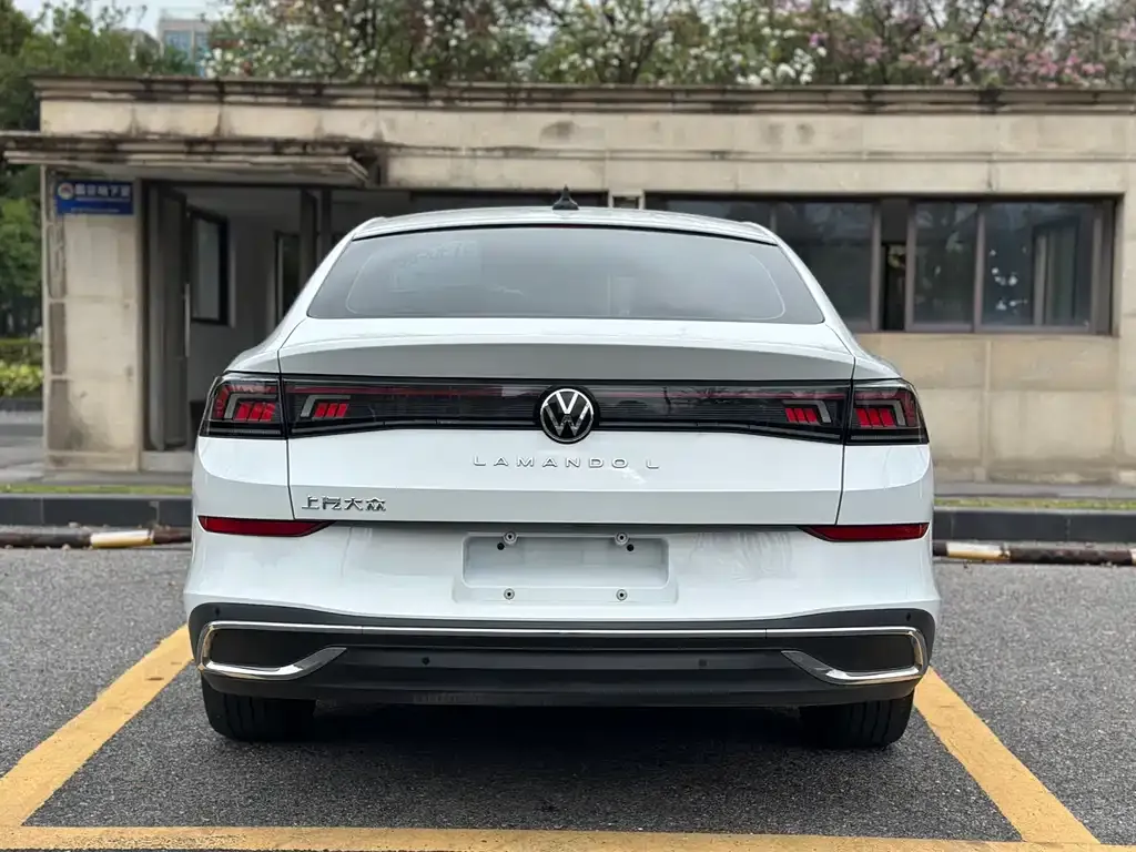 Volkswagen Lamando 2024 из CN, фото 8