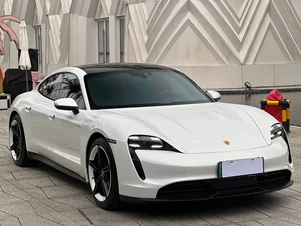 Porsche Taycan 2021 из CN, фото 9