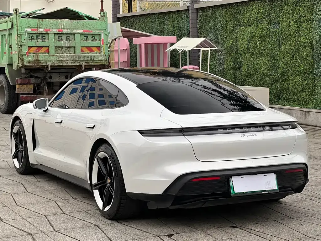 Porsche Taycan 2021 из CN, фото 7