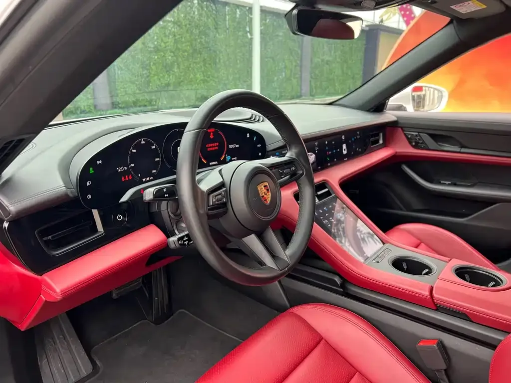 Porsche Taycan 2021 из CN, фото 6