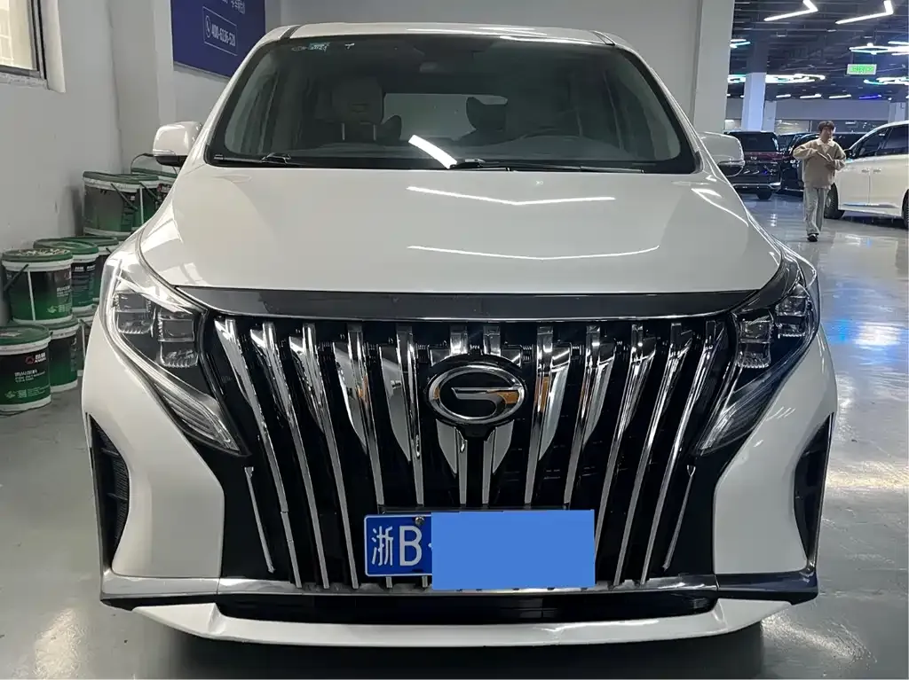 GAC Motor Trumpchi M8 — фото 9