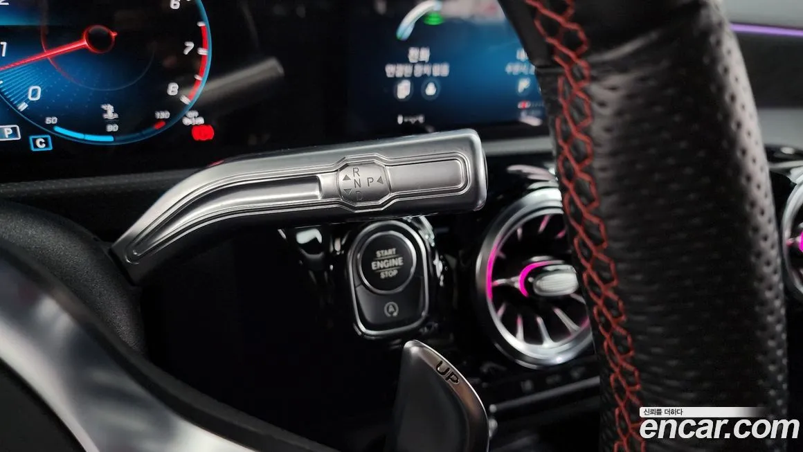 Mercedes-Benz A-Class 2023 из KR, фото 10