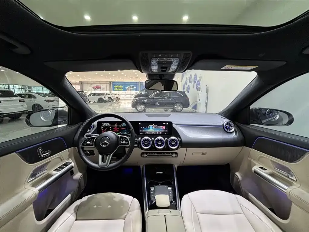 Mercedes-Benz EQA 2023 из CN, фото 2