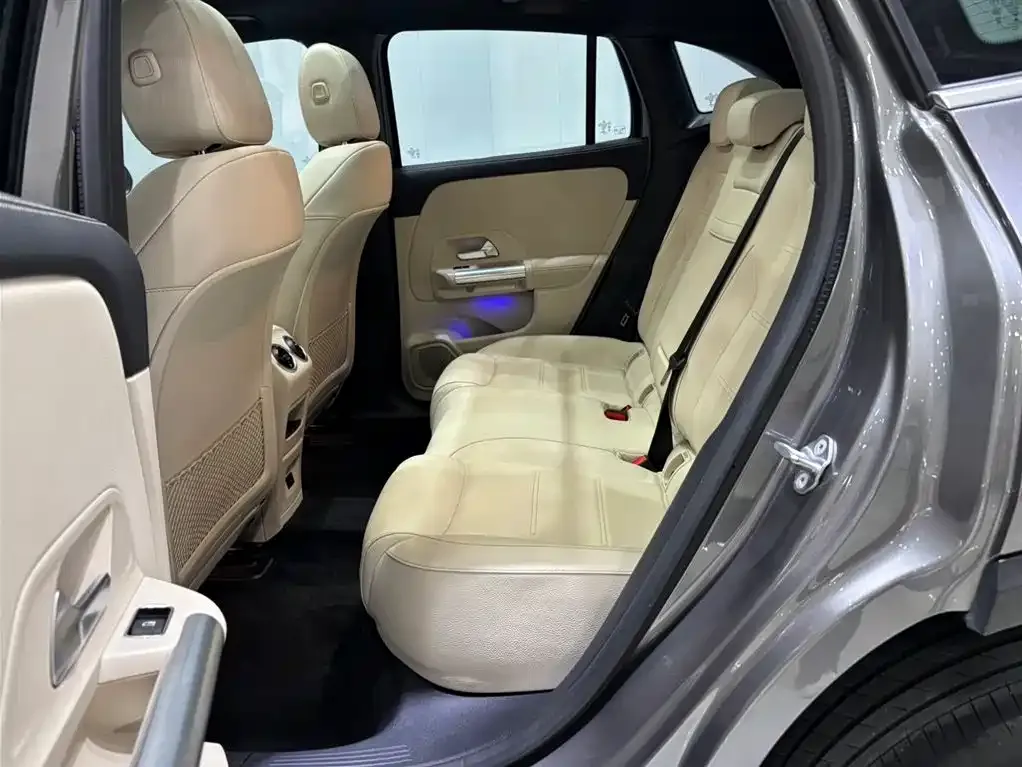 Mercedes-Benz EQA 2023 из CN, фото 9