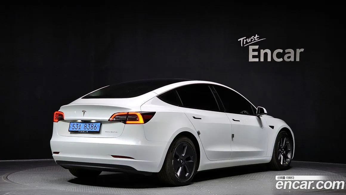 Tesla Model 3 2022 из KR, фото 5