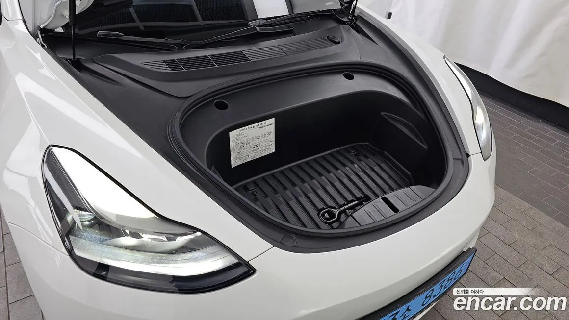 Tesla Model 3 2022 из KR, фото 10