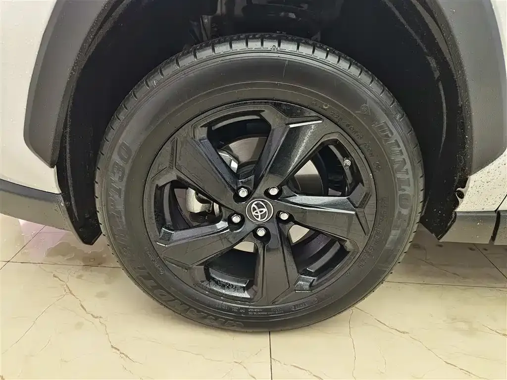 Toyota RAV4 2021 из CN, фото 7