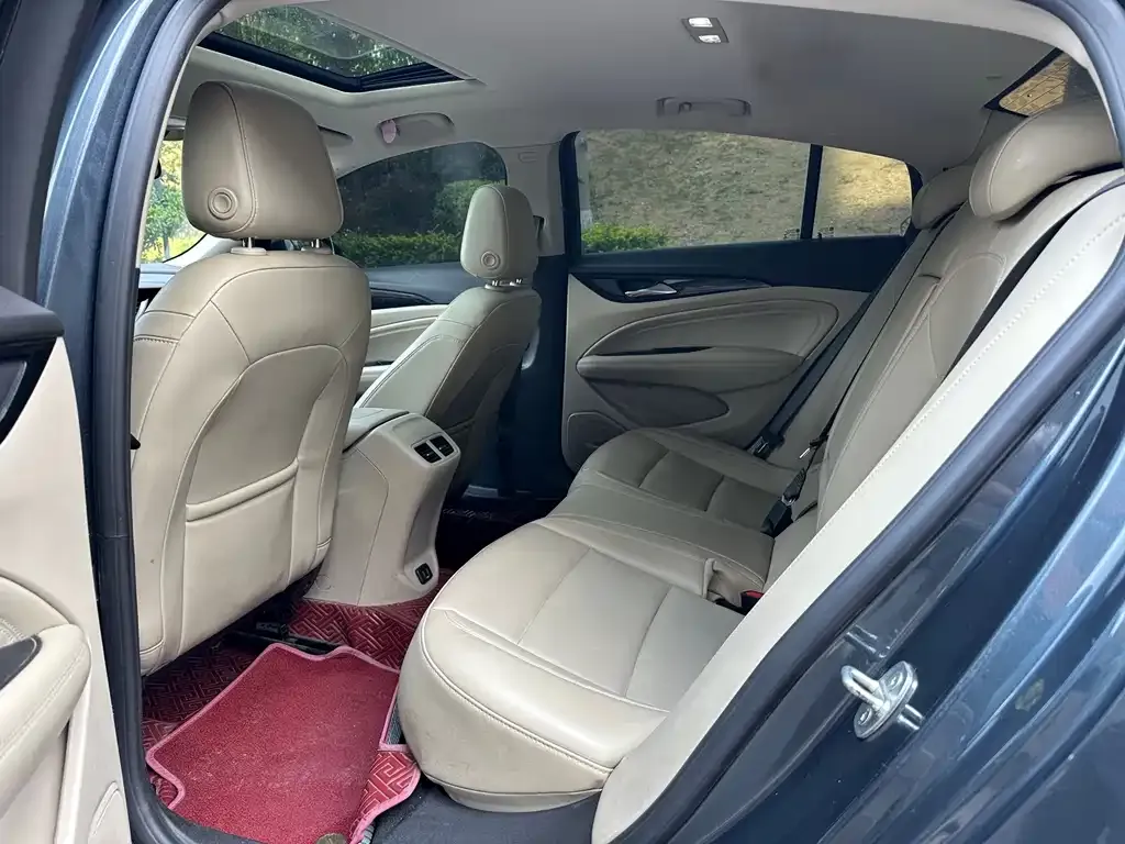 Buick Regal 2022 из CN, фото 2