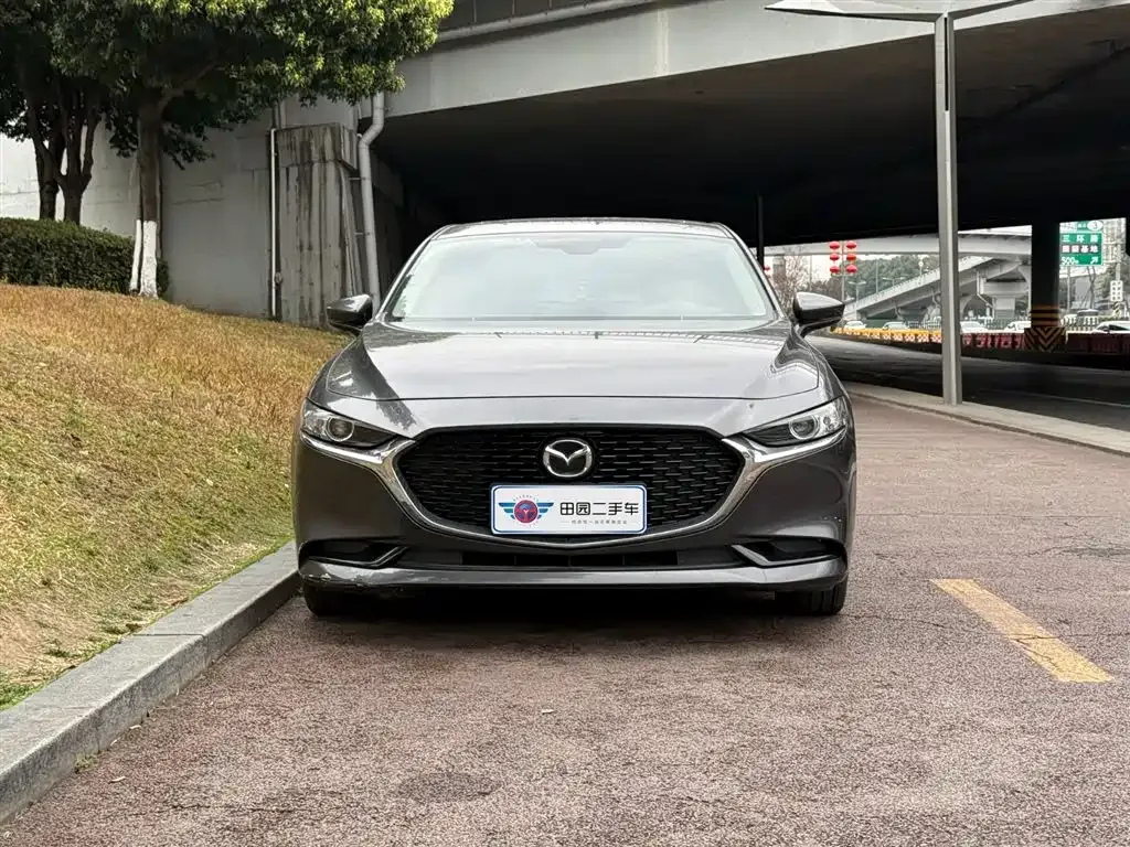 Mazda 3 Axela 2021 из CN, фото 9
