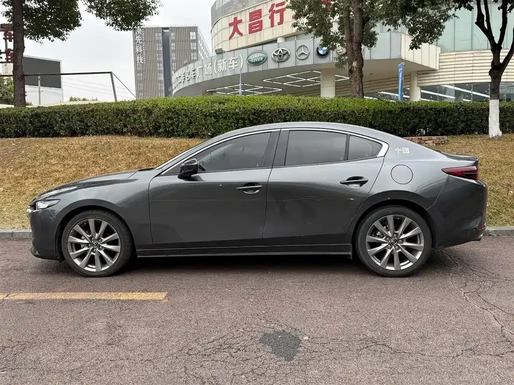 Mazda 3 Axela 2021 из CN, фото 5