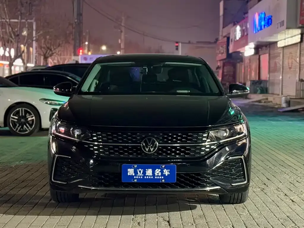 Volkswagen Passat — фото 4