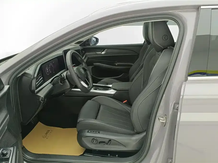 Volkswagen Passat — фото 8