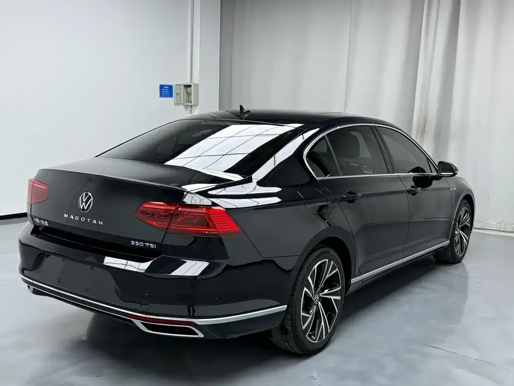 Volkswagen Magotan 2022 из CN, фото 3