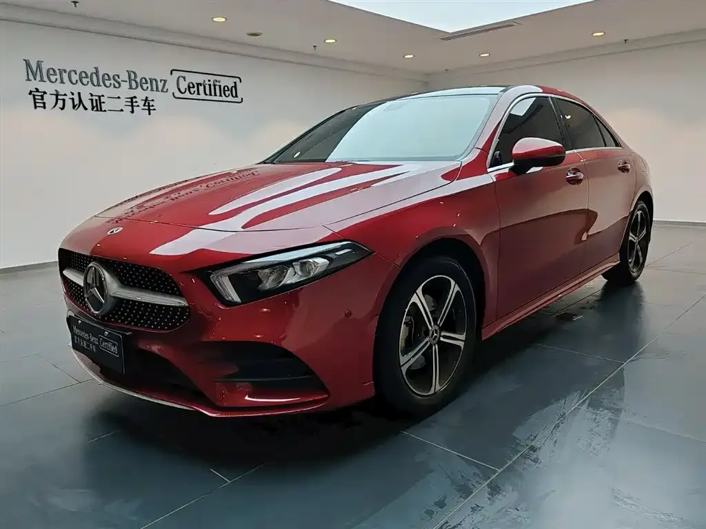 Mercedes-Benz A-Class — фото 1