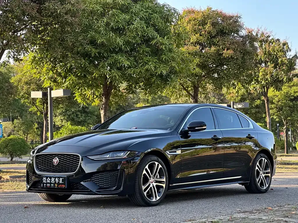Jaguar XEL — фото 1