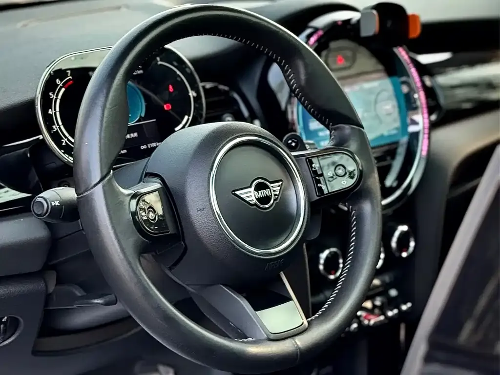 MINI Cooper (3-door) 2021 из CN, фото 4