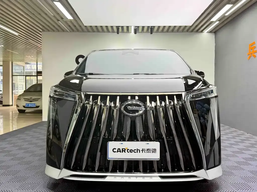 GAC Motor Trumpchi M8 — фото 3