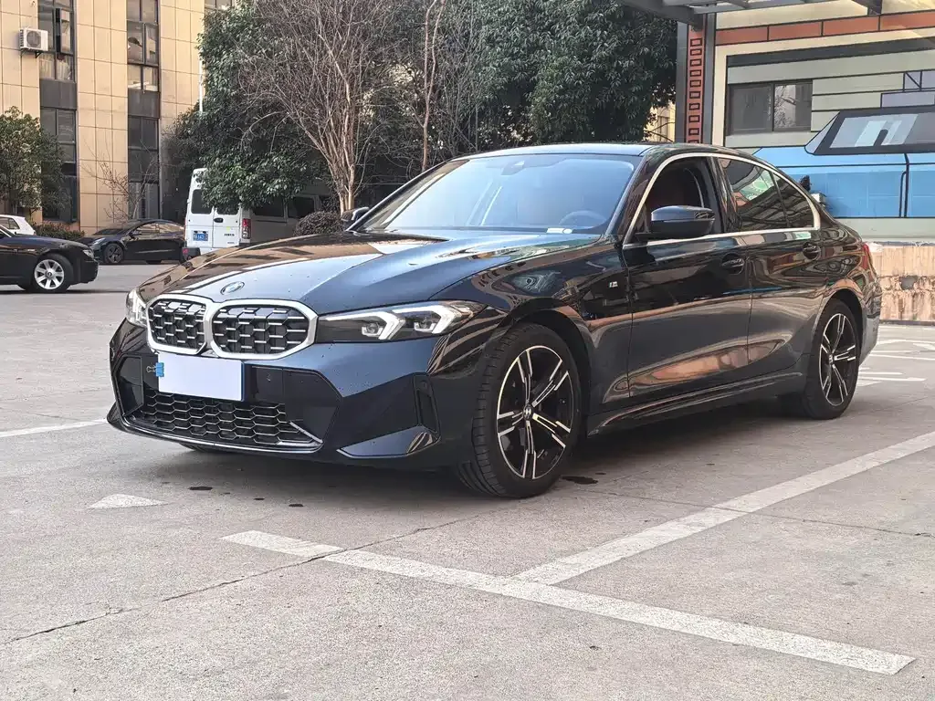 BMW 3 Series — фото 1