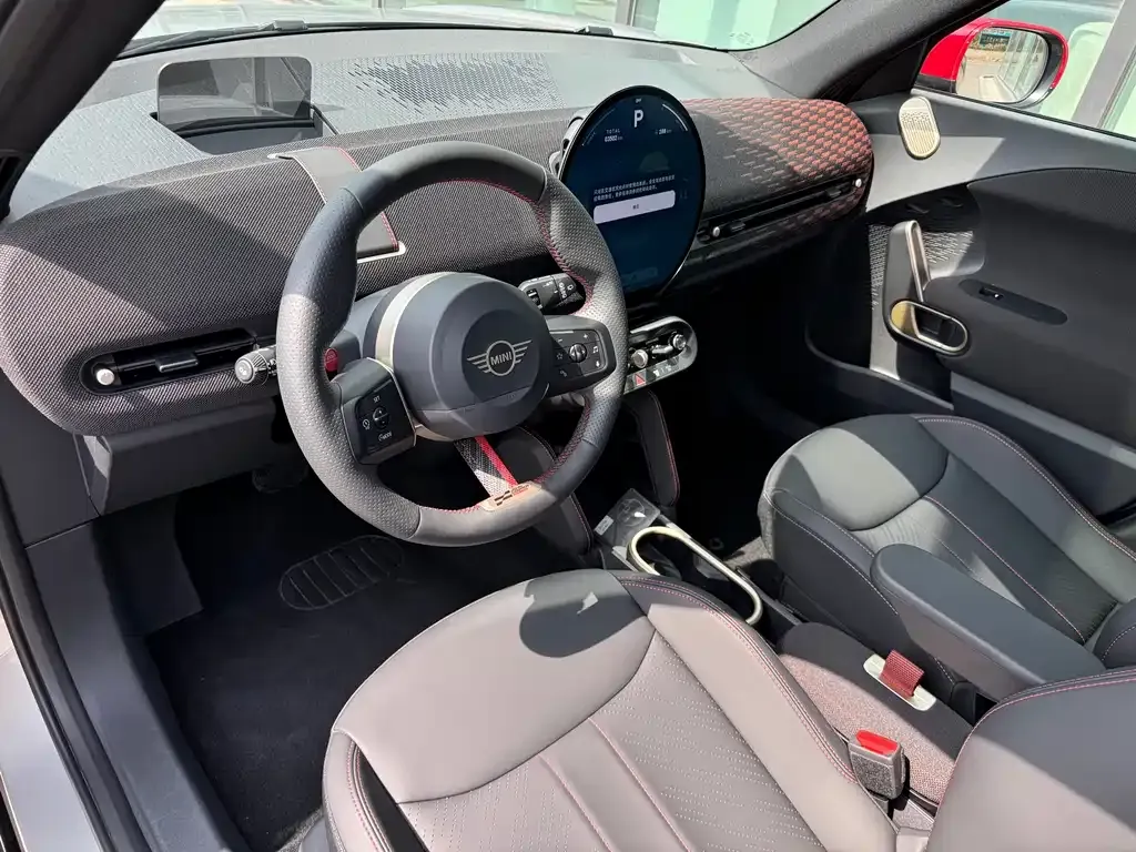 MINI Aceman JCW Electric 2025 из CN, фото 2