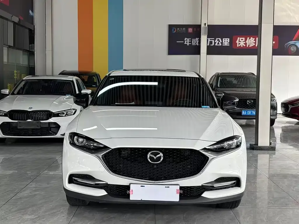 Mazda CX-4 2023 из CN, фото 9