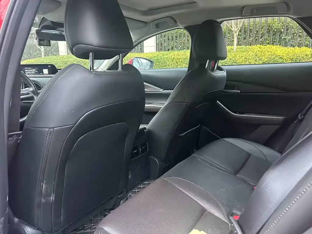Mazda CX-30 2022 из CN, фото 6