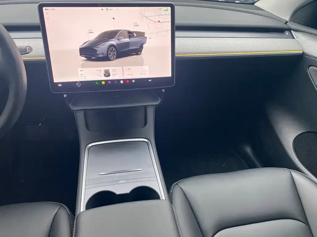 Tesla Model Y — фото 8