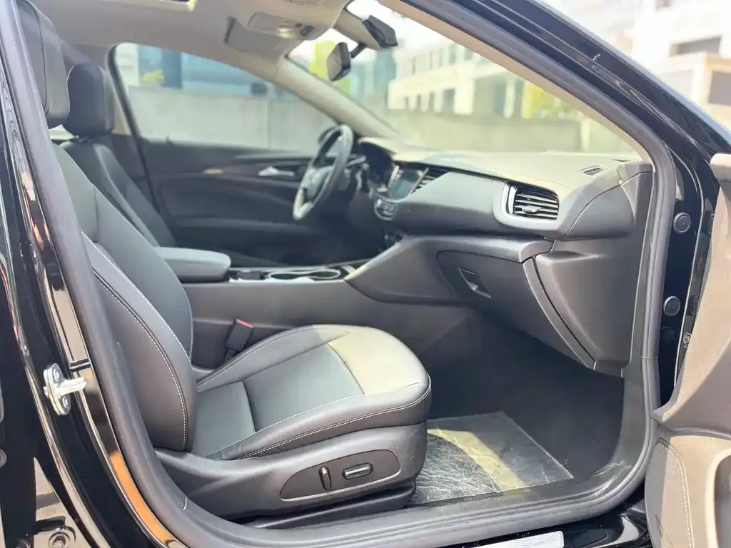 Buick Regal 2024 из CN, фото 3