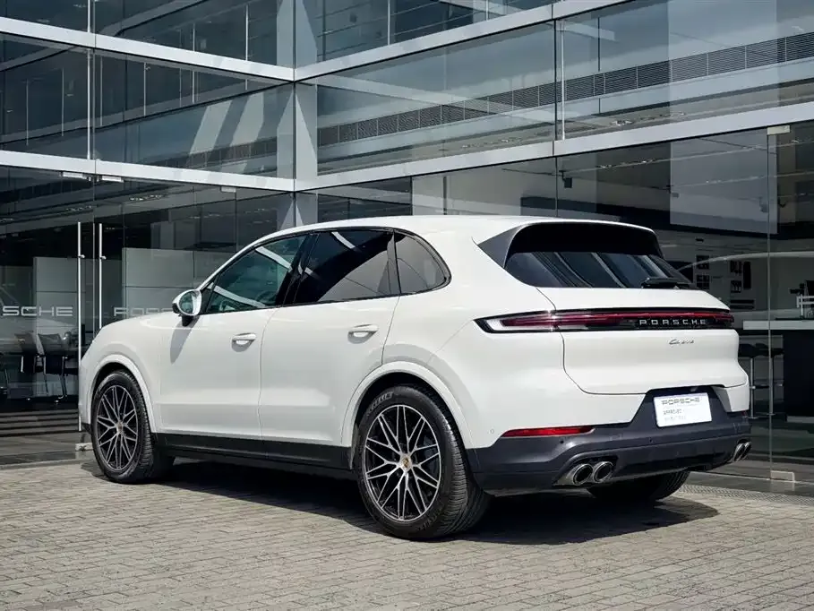 Porsche Cayenne — фото 3
