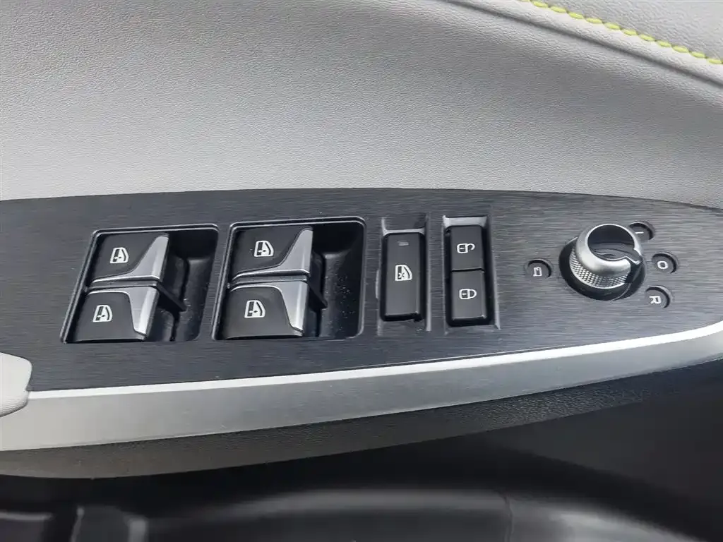 Changan CS75PLUS — фото 10