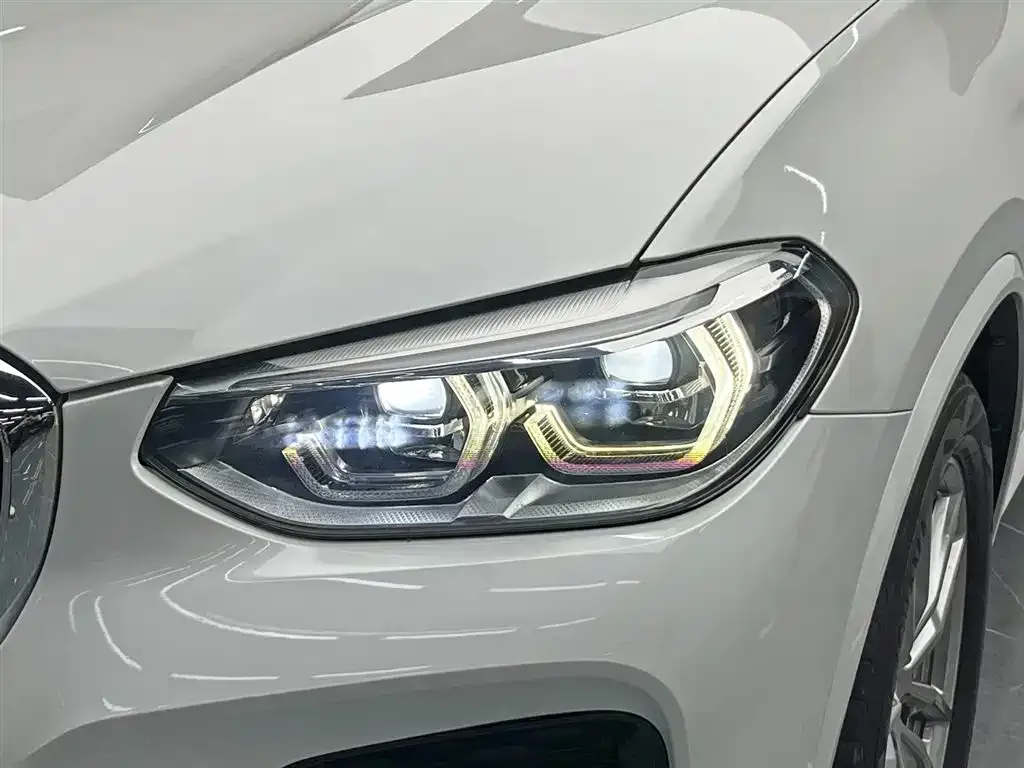 BMW X3 — фото 10