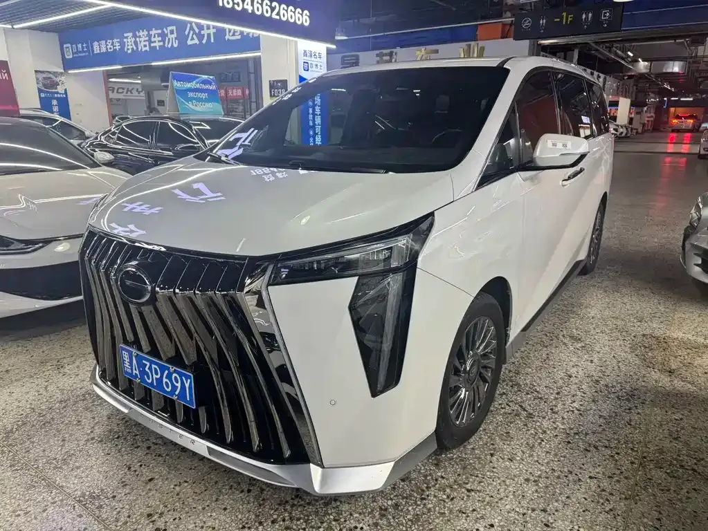 GAC Motor Trumpchi M8 — фото 1