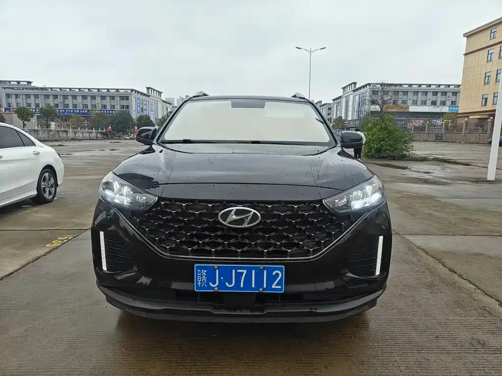 Hyundai ix35 2022 из CN, фото 2