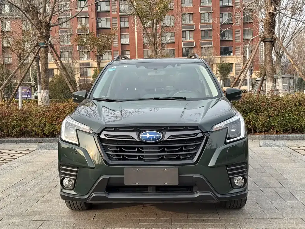 Subaru Forester 2023 из CN, фото 8
