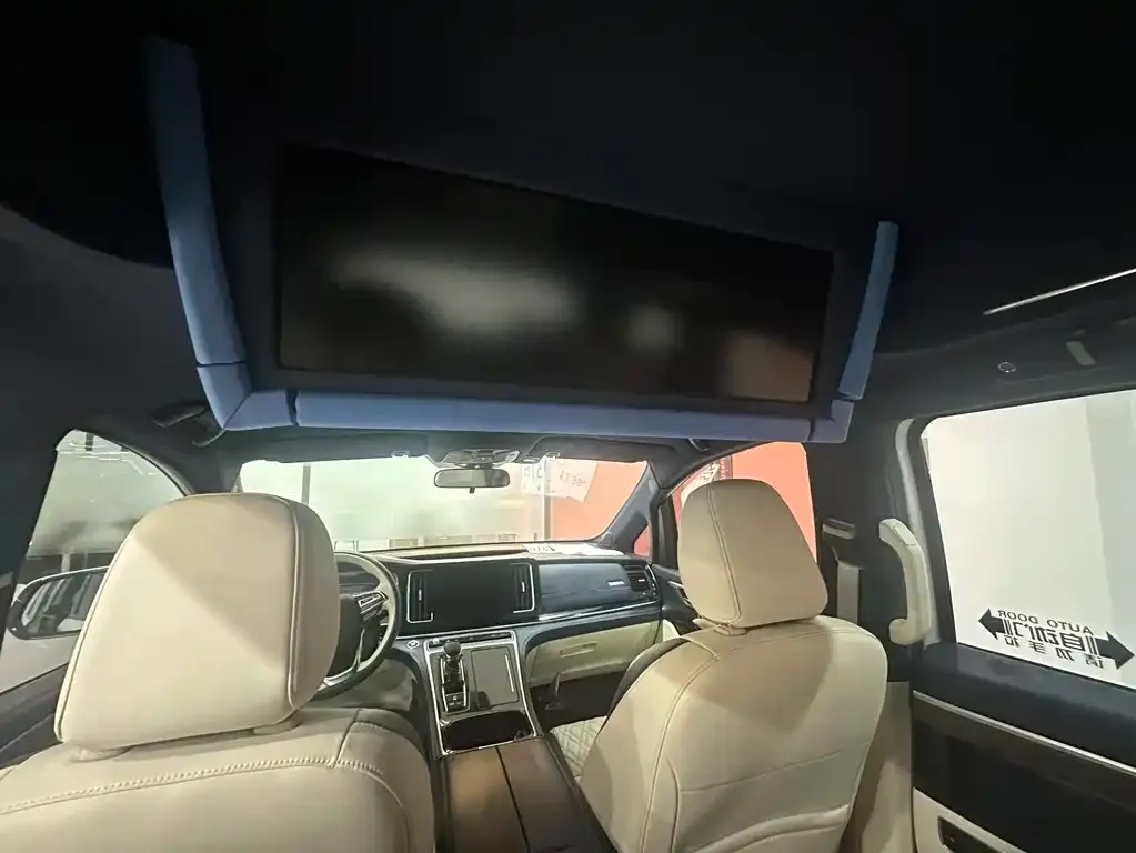 GAC Motor Trumpchi M8 — фото 2