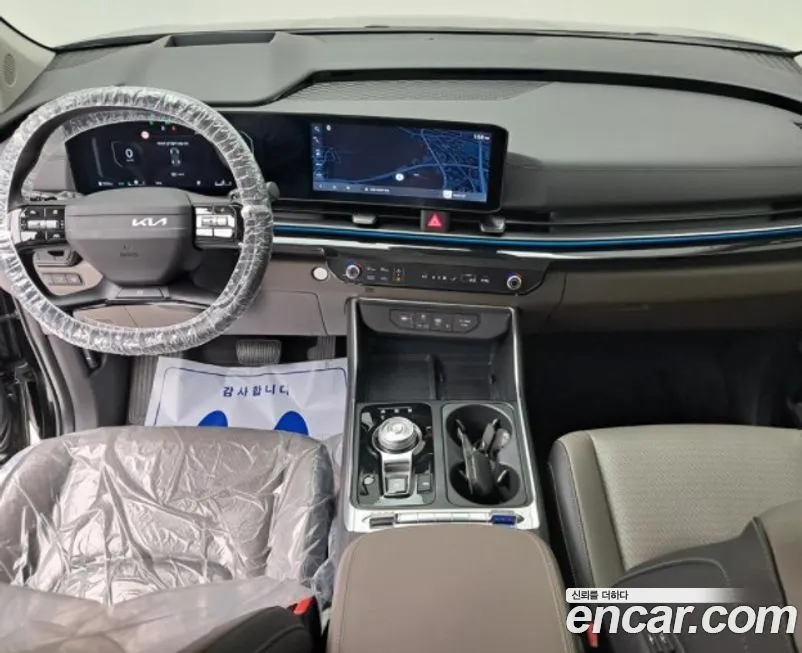 Kia Carnival — фото 10