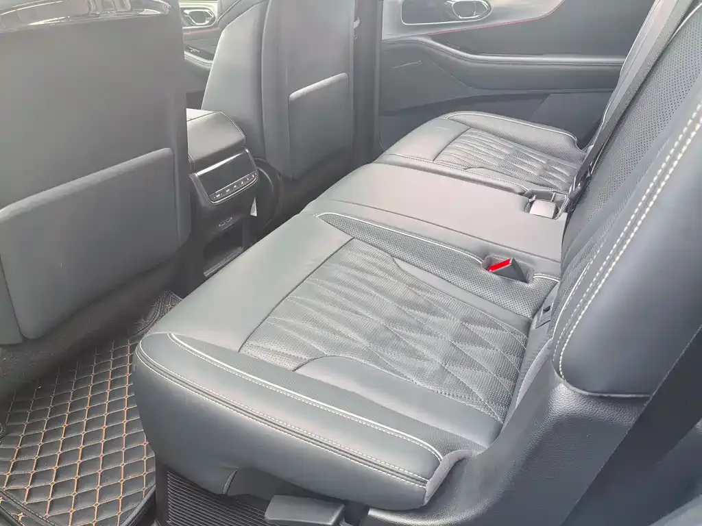 GAC Motor Trumpchi GS8 — фото 2