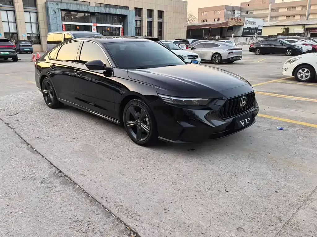Honda Inspire 2024 из CN, фото 5