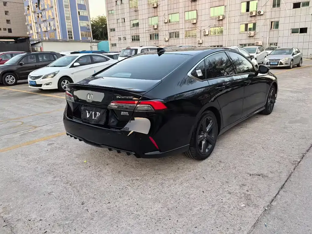 Honda Inspire 2024 из CN, фото 9
